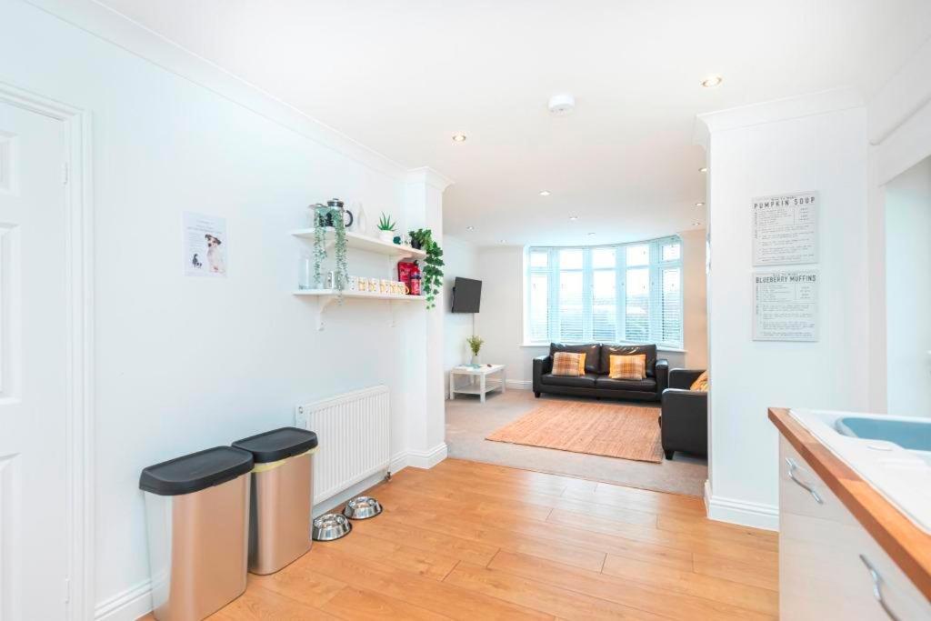 Bournecoast - Clifftop Apartment With Garden -Fm827 본머스 외부 사진